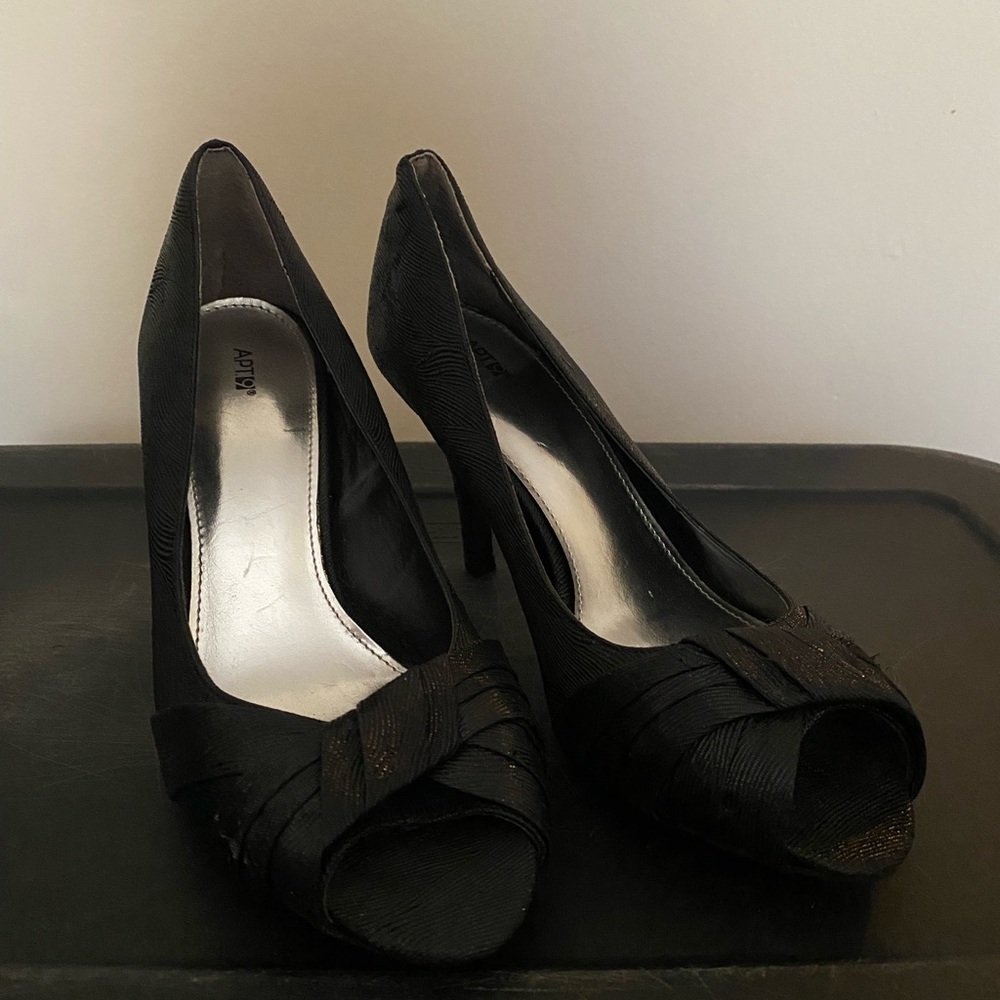 apt 9 open toed heels